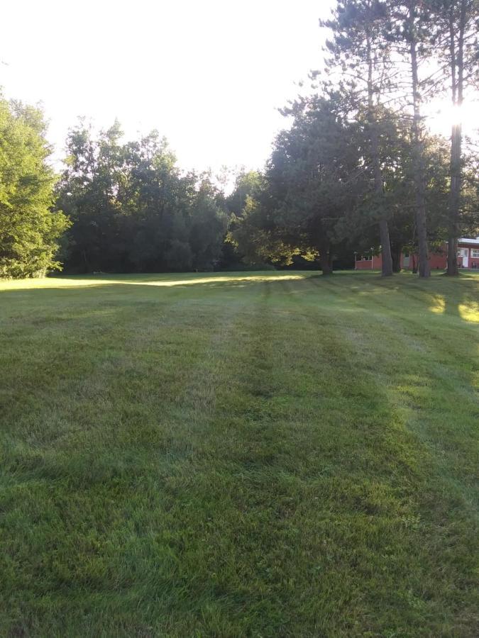 Snow Creek Inn West Dover Bagian luar foto